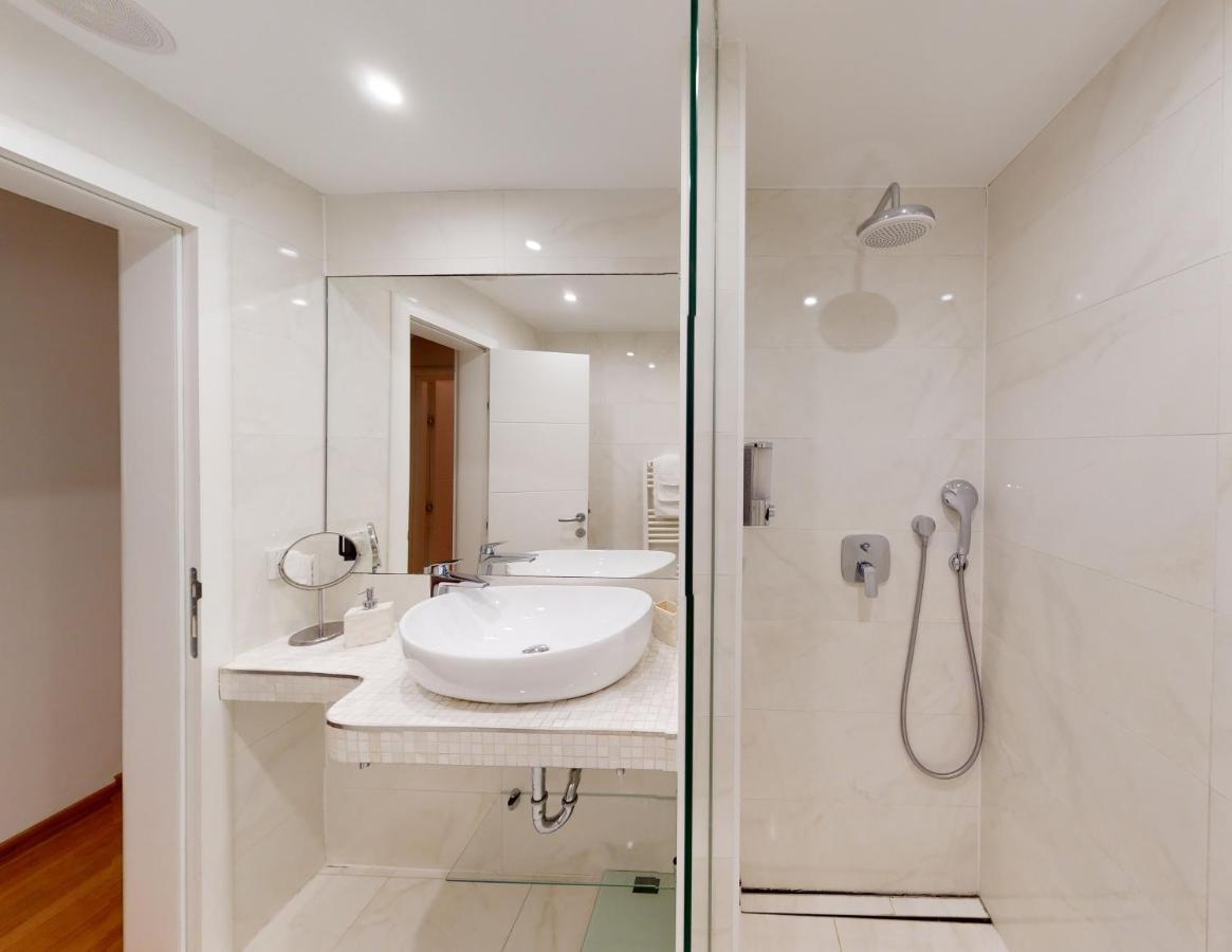 La Dolce Vita Zagreb, Centrally Located & Spacious Apartment Exterior photo